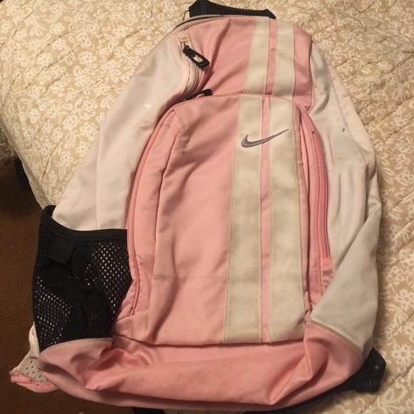 peach nike backpack